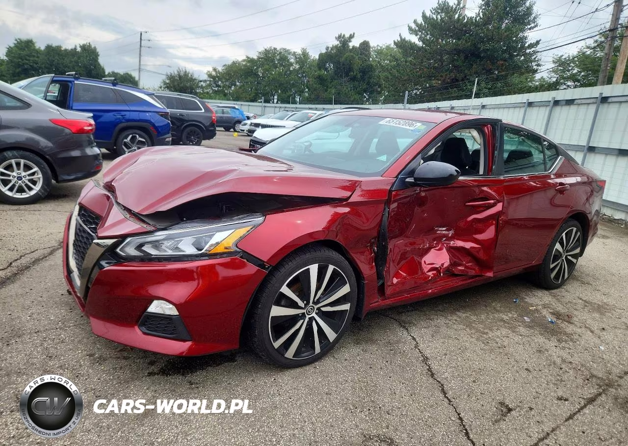 2019 Nissan Altima Sr – zdjęcie 1 z 12