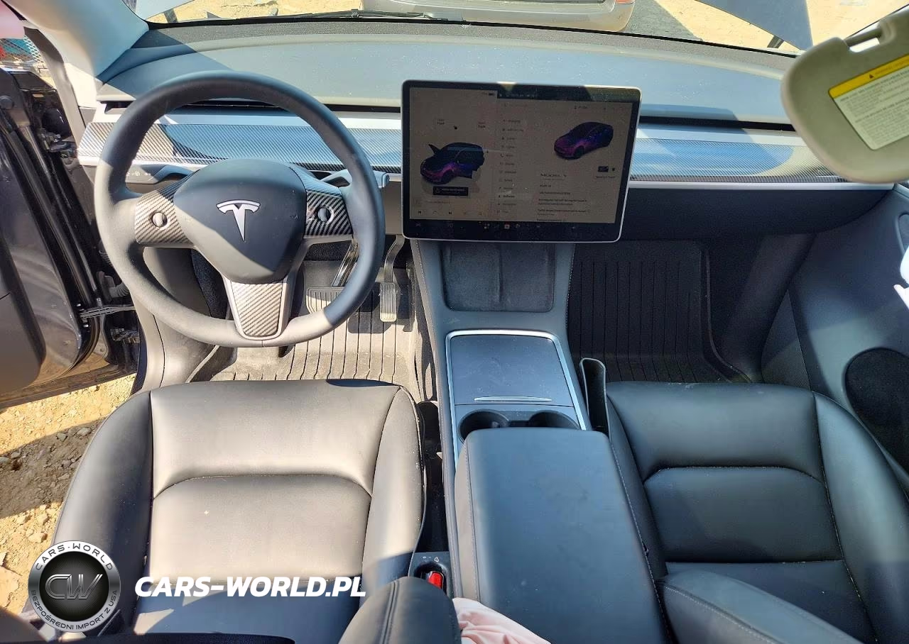 2025 Tesla Model Y VIN:7SAYGDED8SA378184 - 8