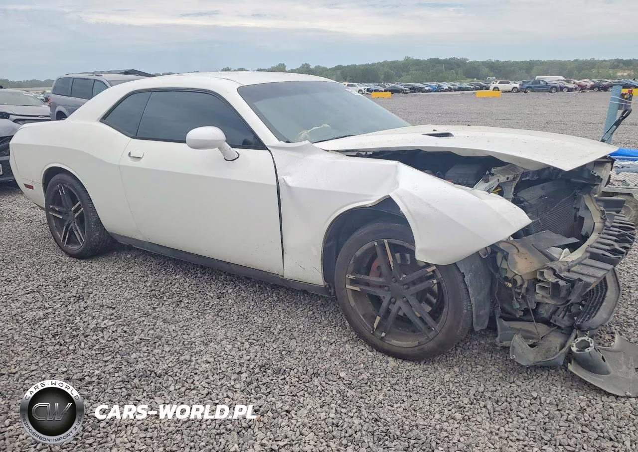 2013 Dodge Challenger Sxt VIN:2C3CDYAG8DH649532 - 4