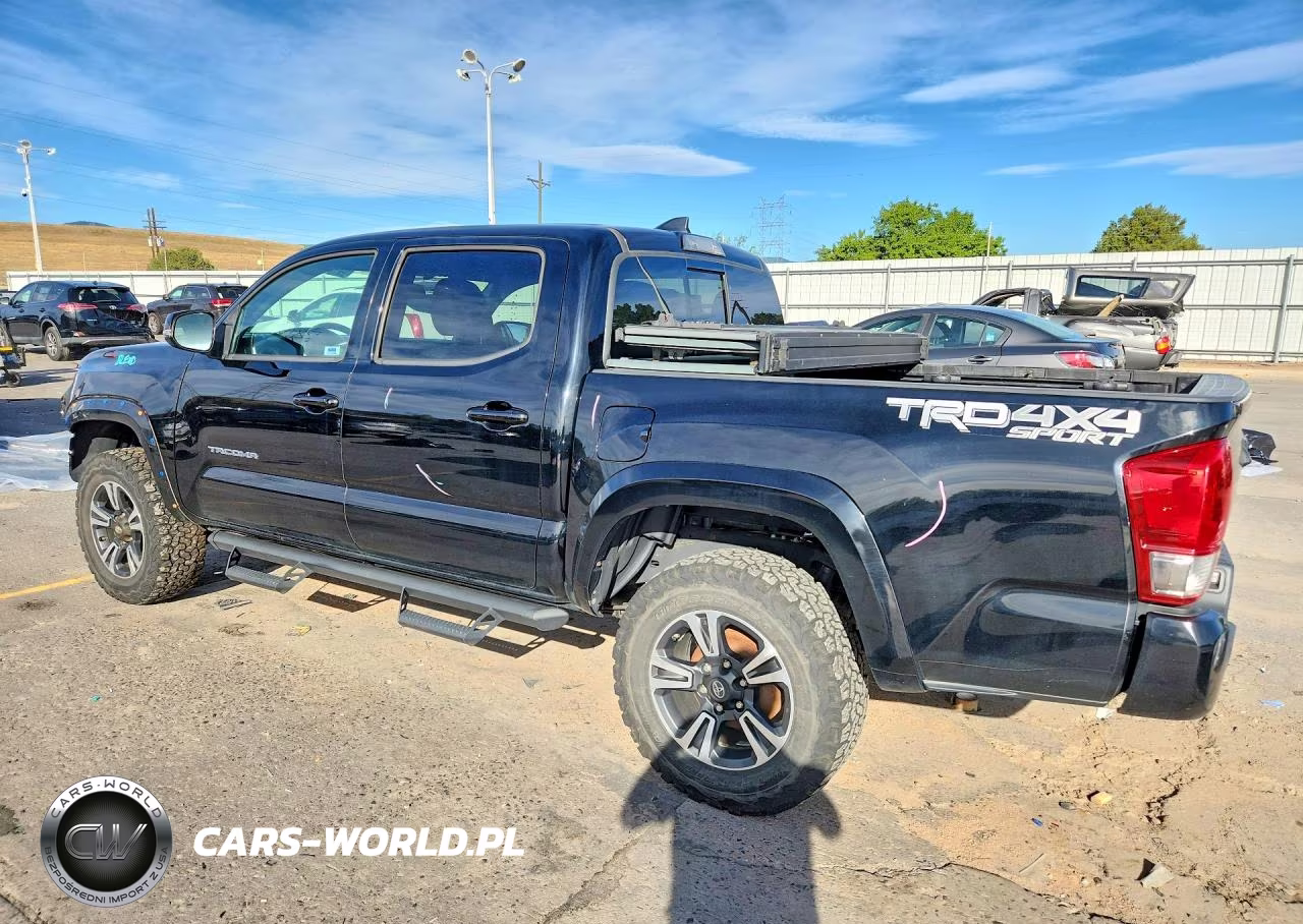 2017 Toyota Tacoma Trd Sport VIN:5TFCZ5AN8HX070584 - 2
