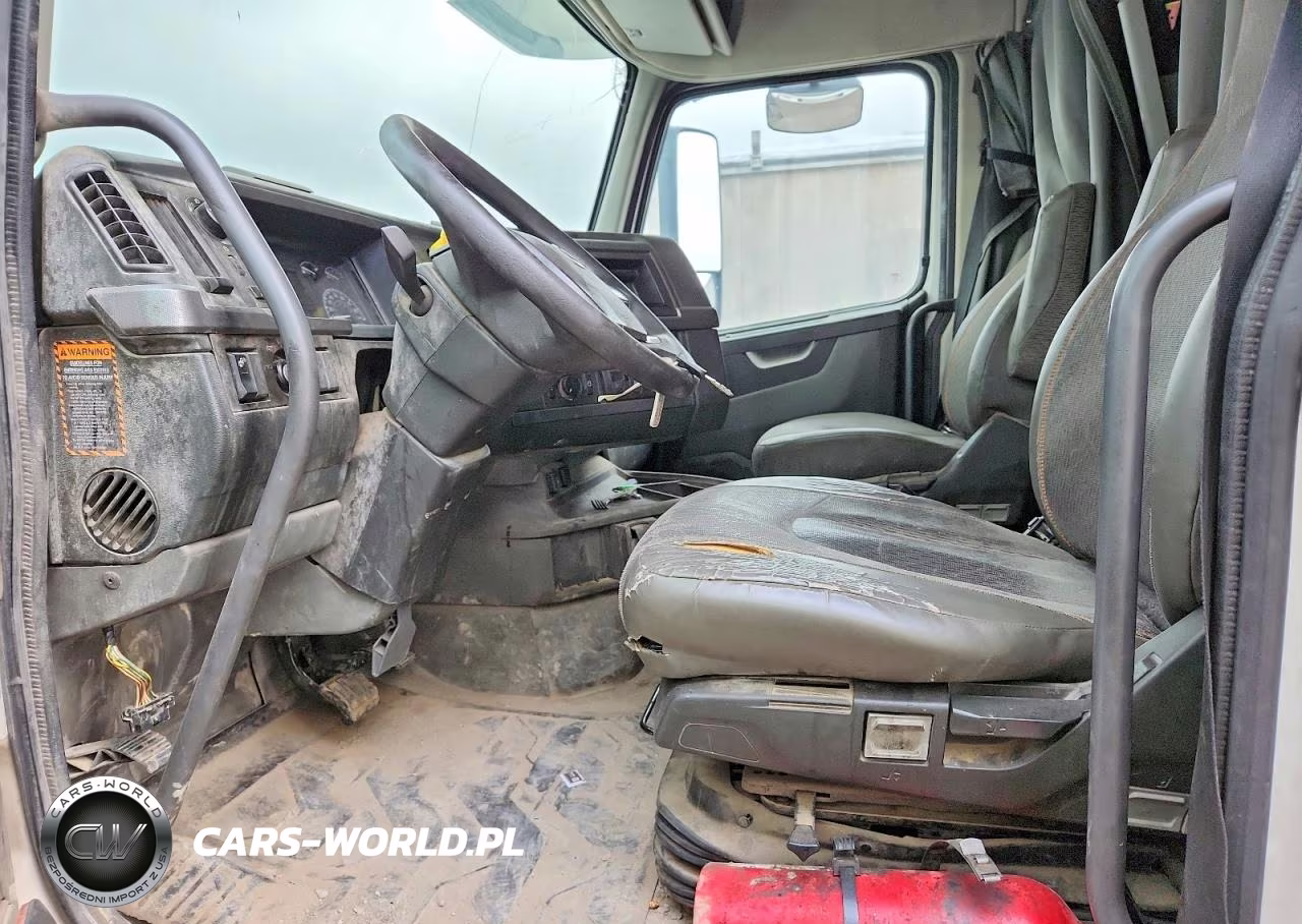 2020 Volvo Vnl Semi Truck VIN:4V4NC9EHXLN228504 - 7