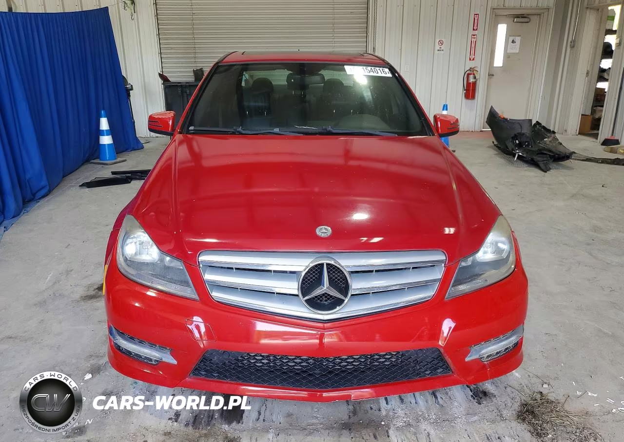 2013 Mercedes-Benz C 250 VIN:WDDGF4HB0DR272680 - 5