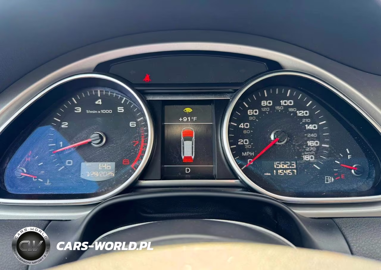 2015 Audi Q7 Premium Plus VIN:WA1LGAFEXFD028708 - 13