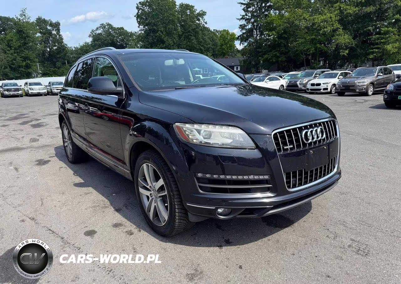 2015 Audi Q7 Premium Plus VIN:WA1LGAFEXFD028708 - 4