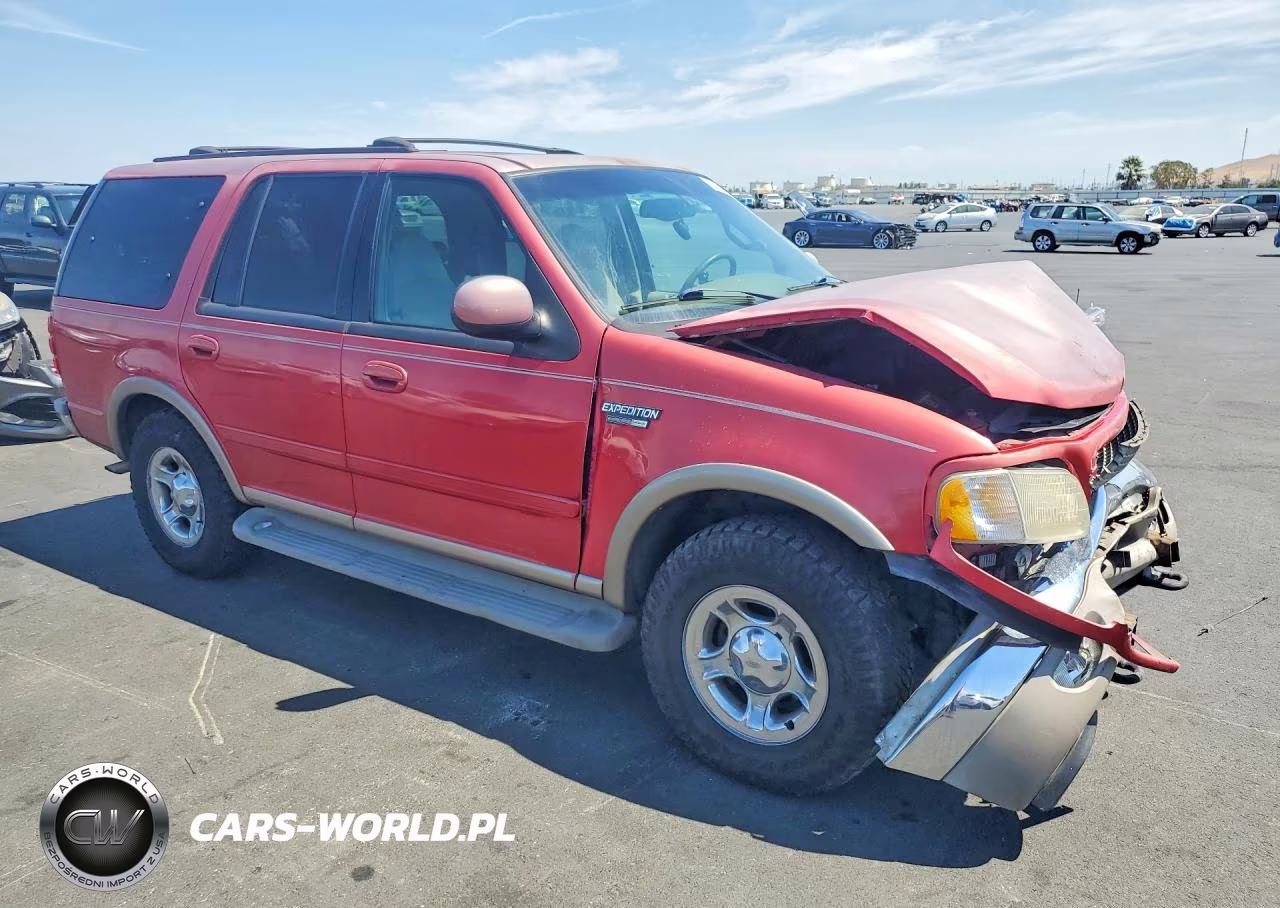 2000 Ford Expedition Eddie Bauer VIN:1FMPU18L3YLA44703 - 4
