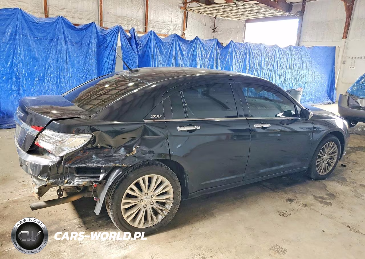 2011 Chrysler 200 Limited VIN:1C3BC2FB9BN500933 - 3