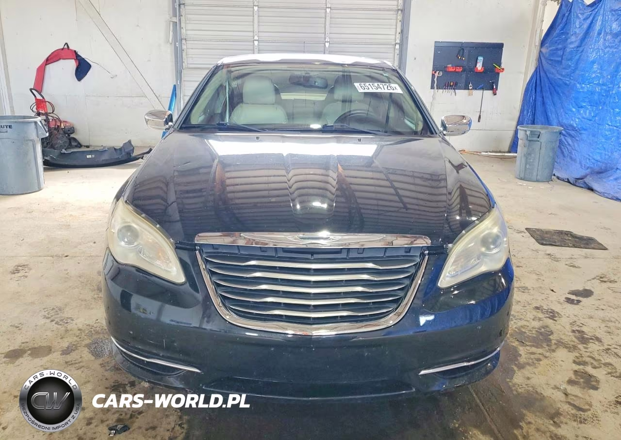 2011 Chrysler 200 Limited VIN:1C3BC2FB9BN500933 - 5