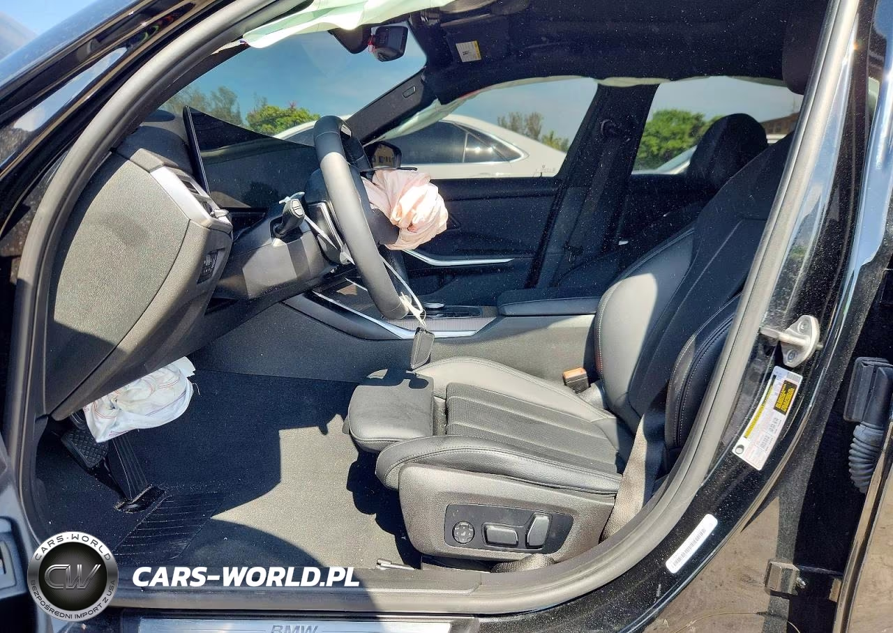 2025 BMW 330I VIN:3MW69CW09S8F10328 - 7