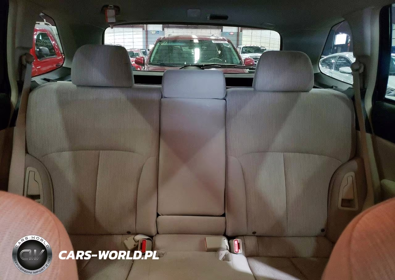 2013 Subaru Outback 2.5I Premium VIN:4S4BRBCC6D3265568 - 10