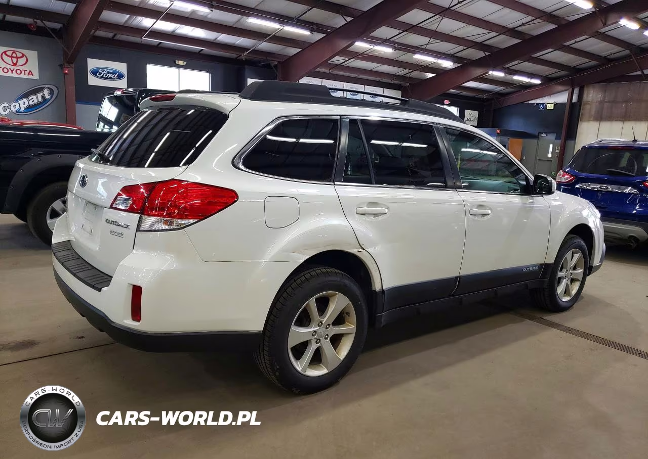 2013 Subaru Outback 2.5I Premium VIN:4S4BRBCC6D3265568 - 3