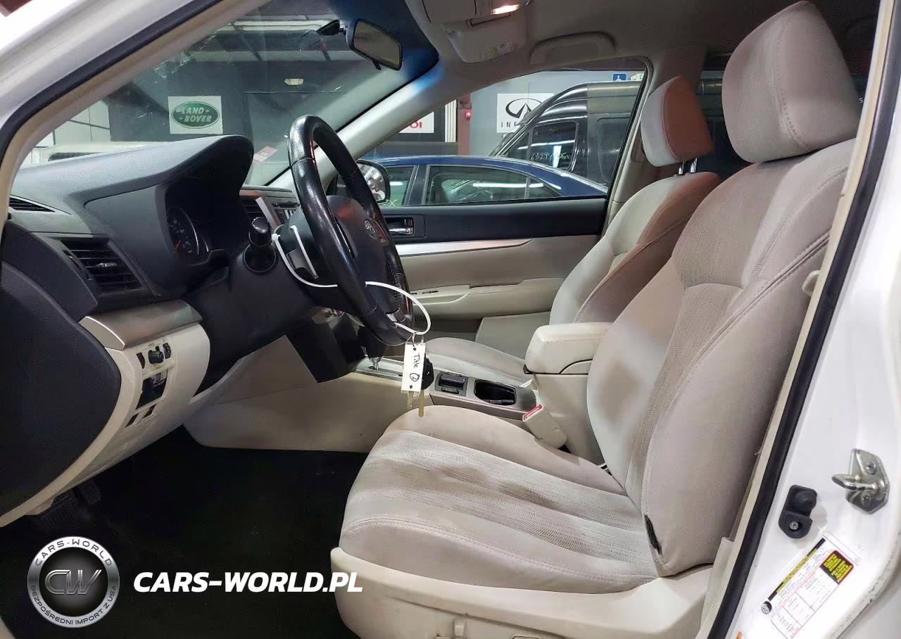 2013 Subaru Outback 2.5I Premium VIN:4S4BRBCC6D3265568 - 7