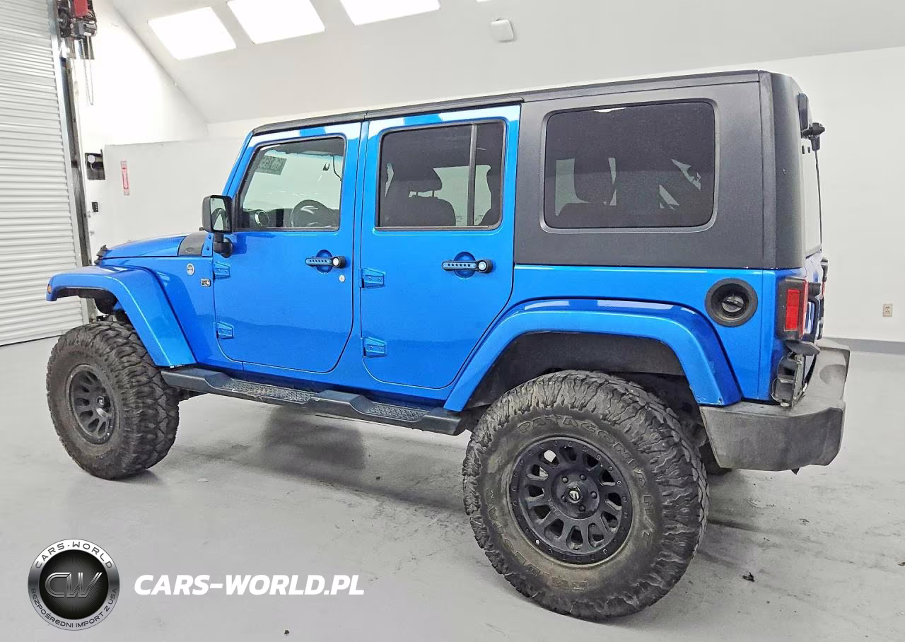 2016 Jeep Wrangler Unlimited Sahara VIN:1C4BJWEG0GL156062 - 2
