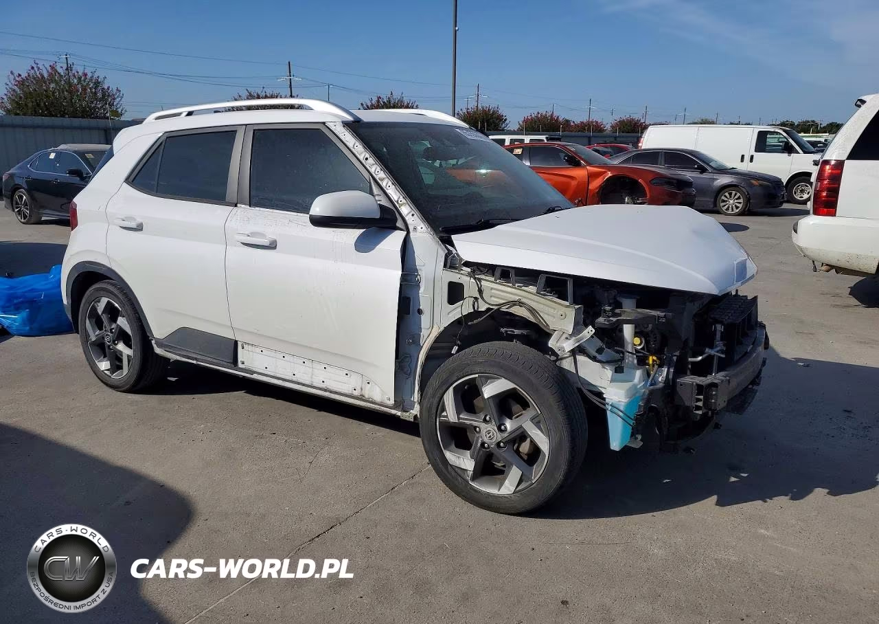 2022 Hyundai Venue Sel VIN:KMHRC8A38NU199963 - 4