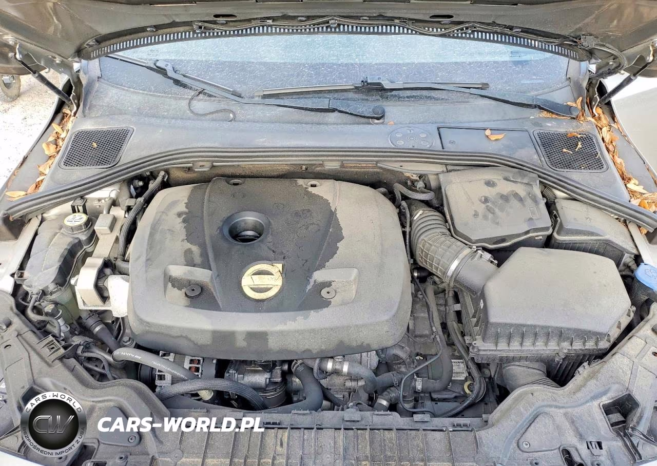 2015 Volvo S60 Platinum VIN:YV149MFM2F1346704 - 11