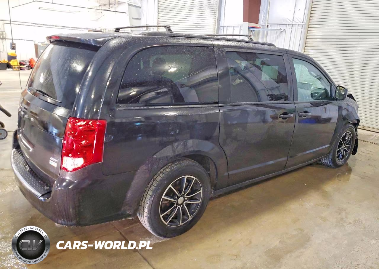 2019 Dodge Grand Caravan Gt VIN:2C4RDGEG2KR647504 - 3