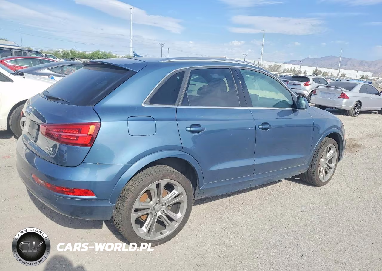 2016 Audi Q3 Premium Plus VIN:WA1EFCFS0GR010011 - 3