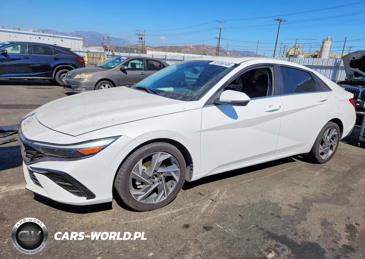 2025 Hyundai Elantra Limited