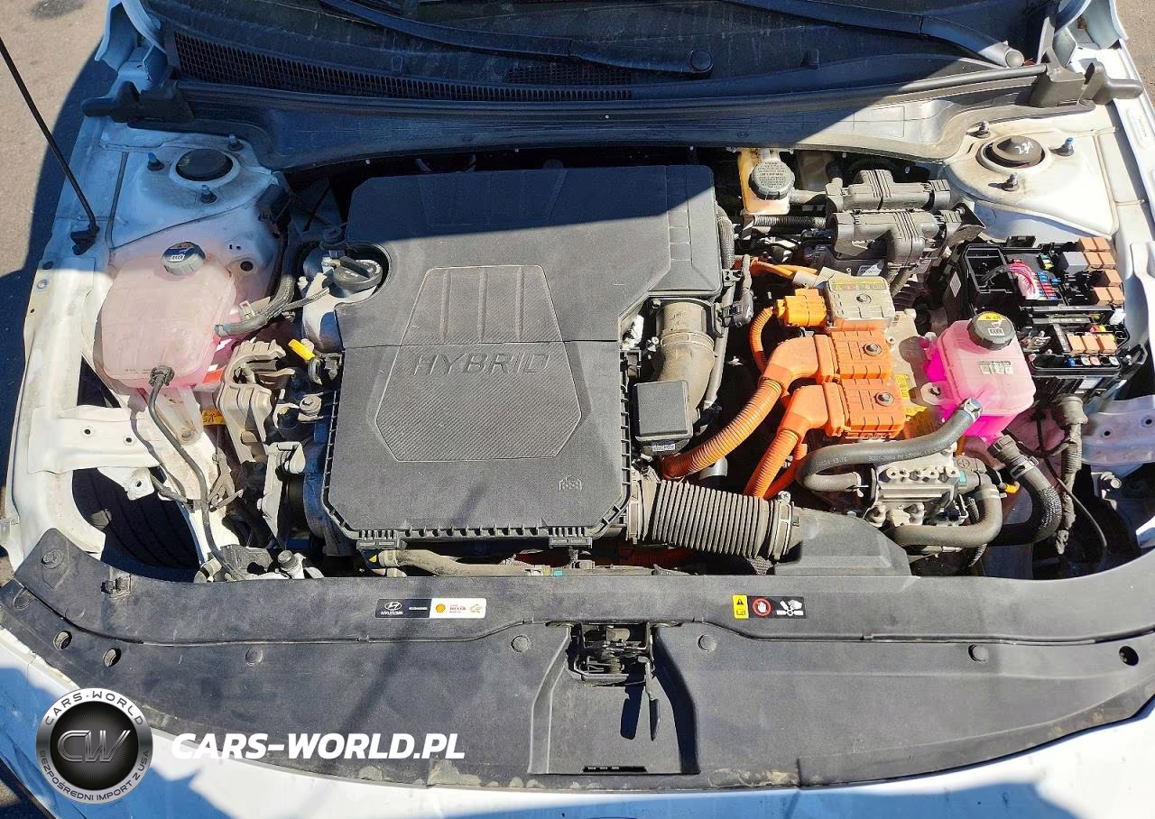 2025 Hyundai Elantra Limited VIN:KMHLN4DJ1SU129493 - 11