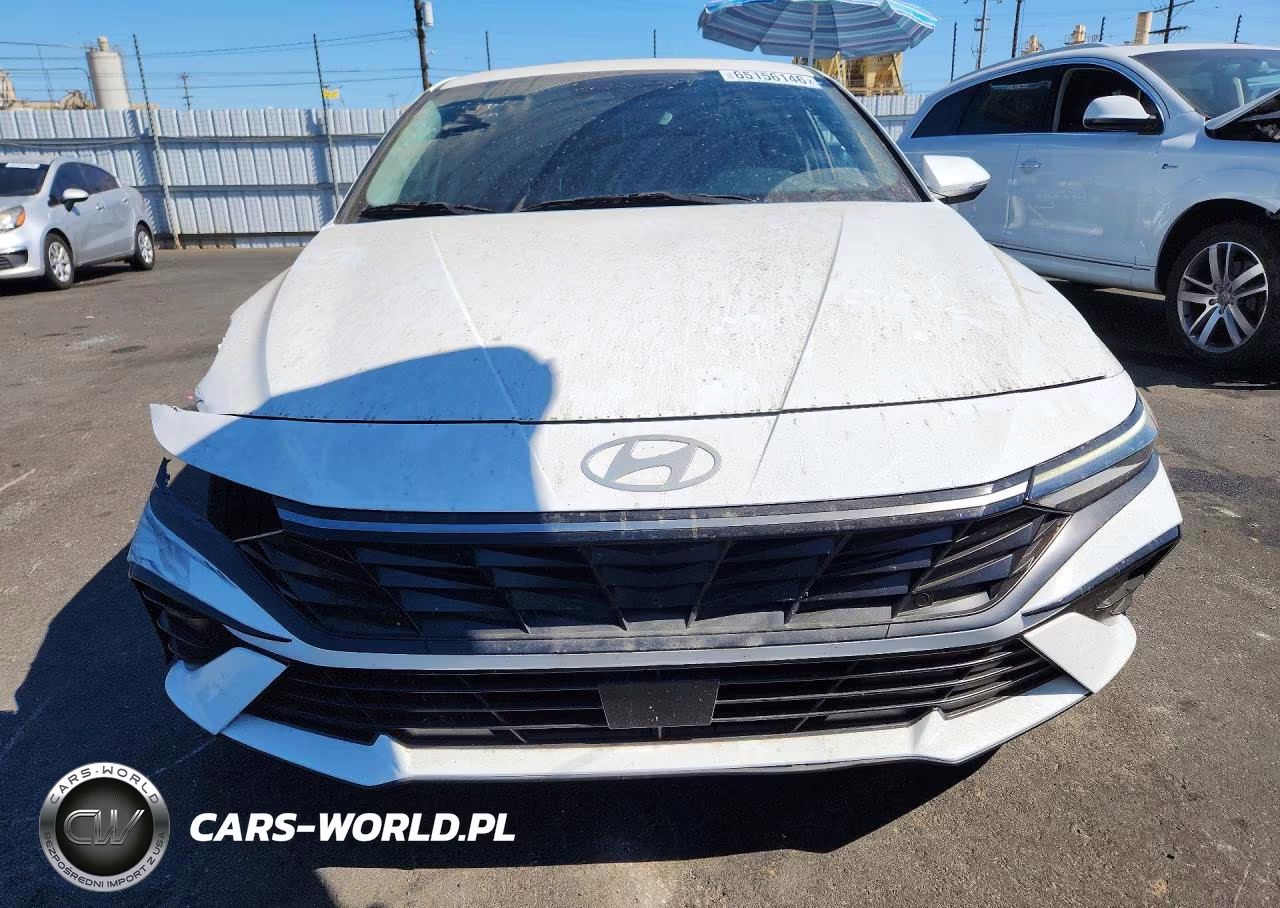 2025 Hyundai Elantra Limited VIN:KMHLN4DJ1SU129493 - 5