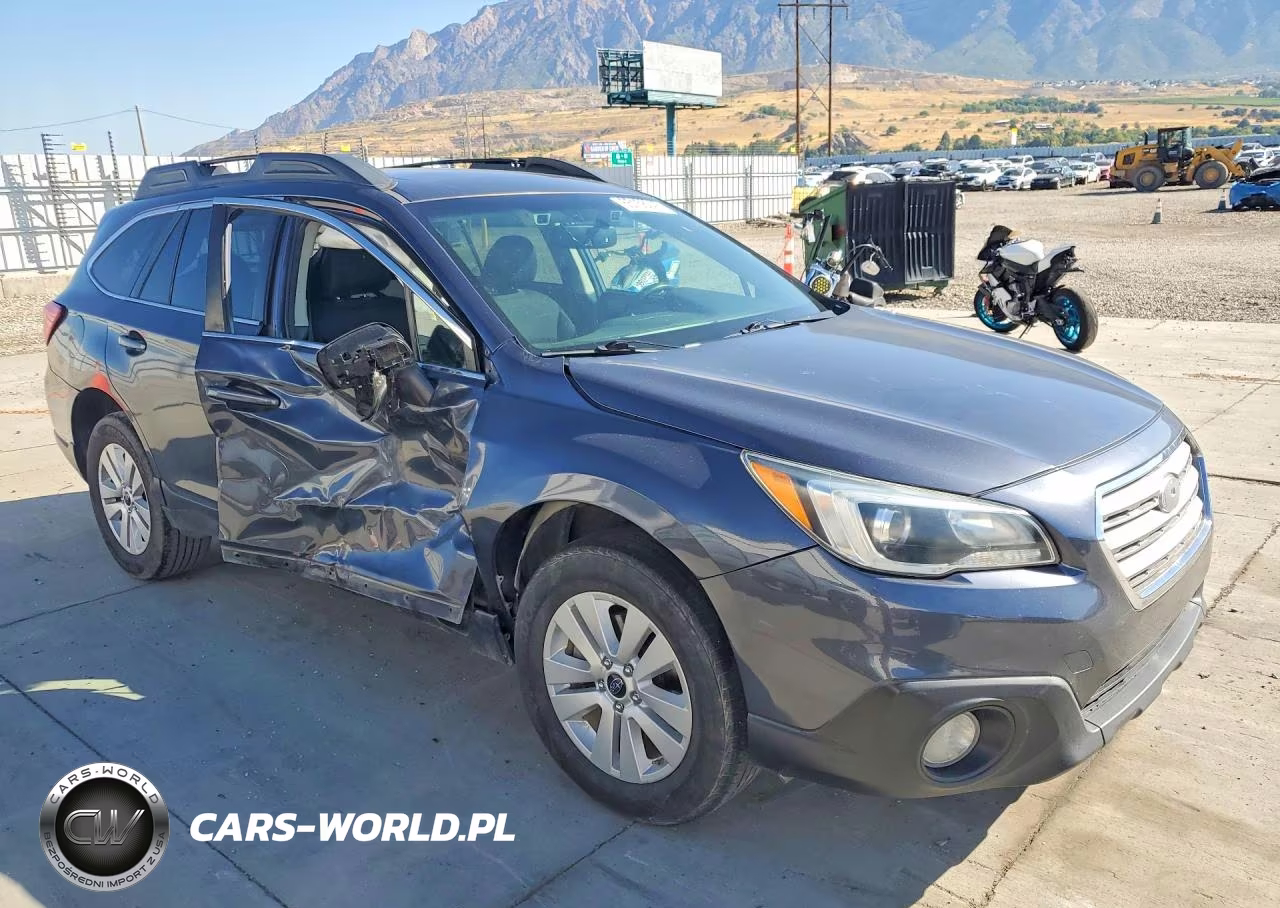 2016 Subaru Outback 2.5I Premium VIN:4S4BSBHC8G3206183 - 4