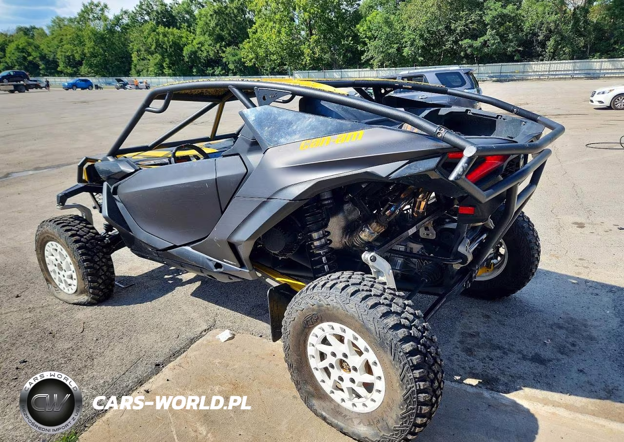 2024 Can-Am Maverick R X Rs Utility Vehicle VIN:3JB8XAT45RE000991 - 3