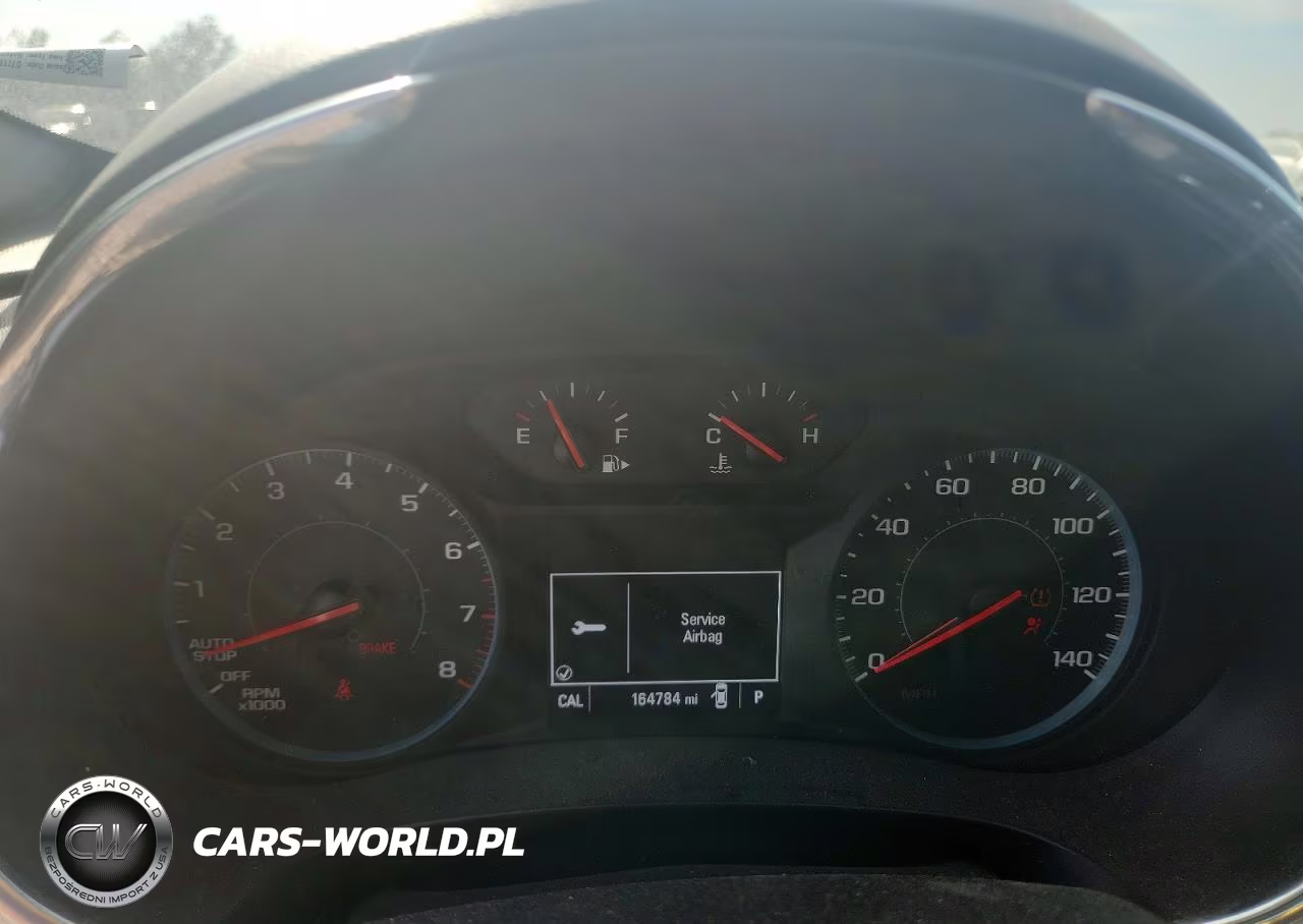 2018 Chevrolet Malibu Lt VIN:1G1ZD5STXJF137521 - 9