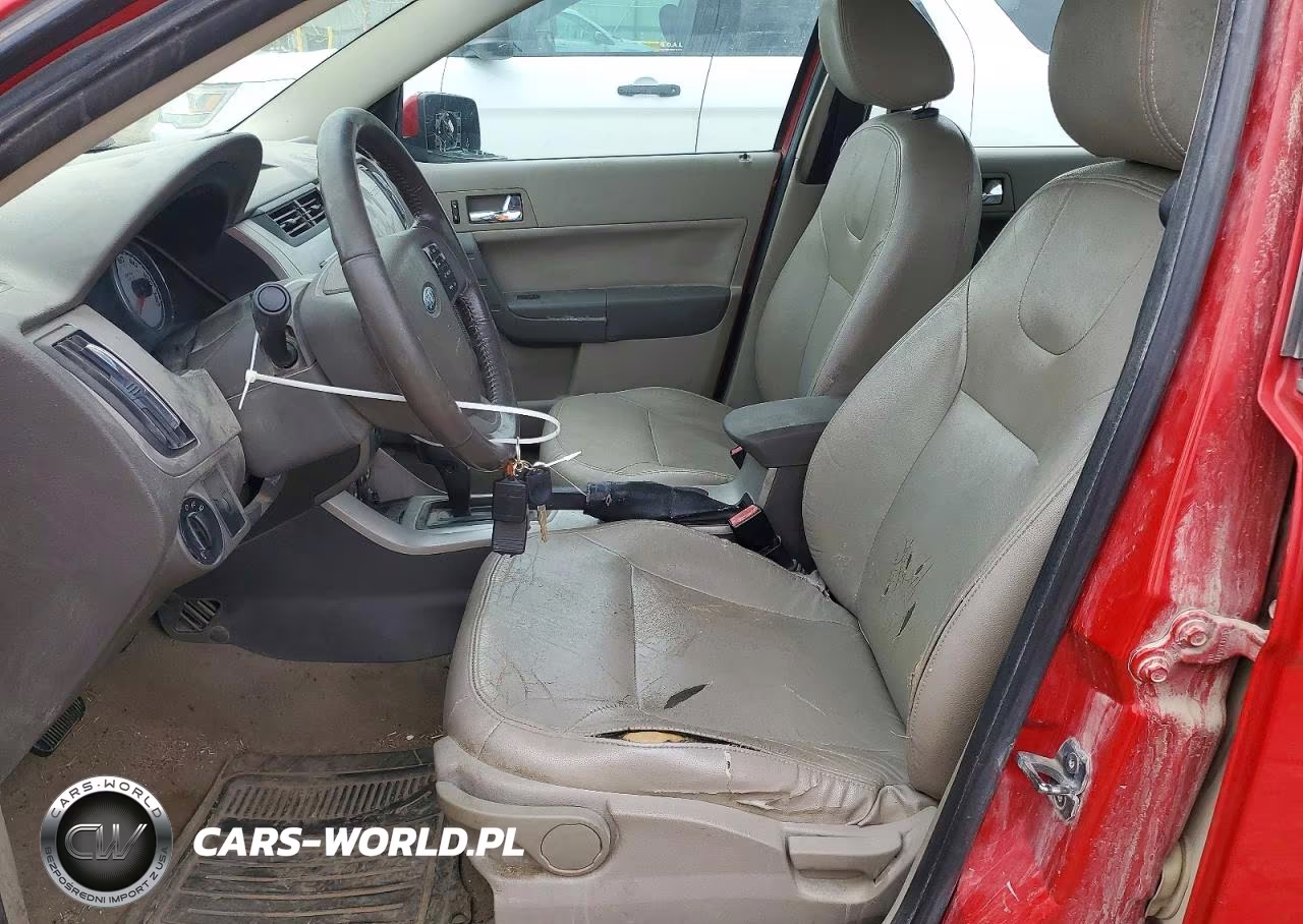 2008 Ford Focus Se VIN:1FAHP35N38W122418 - 7
