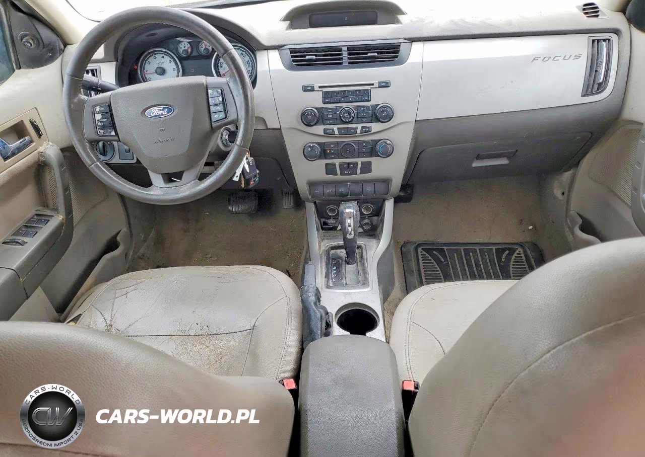 2008 Ford Focus Se VIN:1FAHP35N38W122418 - 8