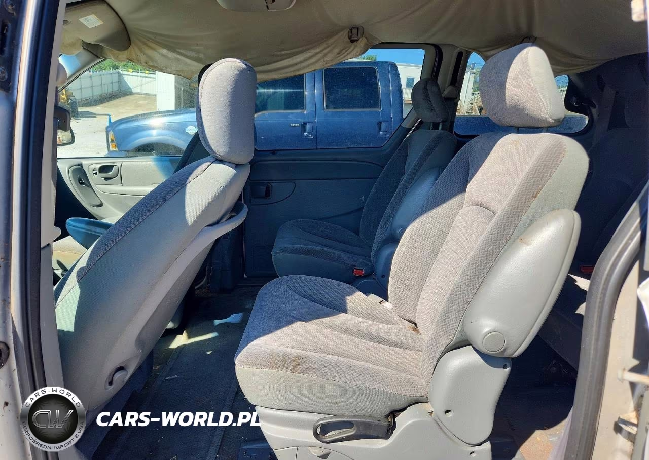 2005 Dodge Caravan Sxt VIN:1D4GP45R05B360716 - 11