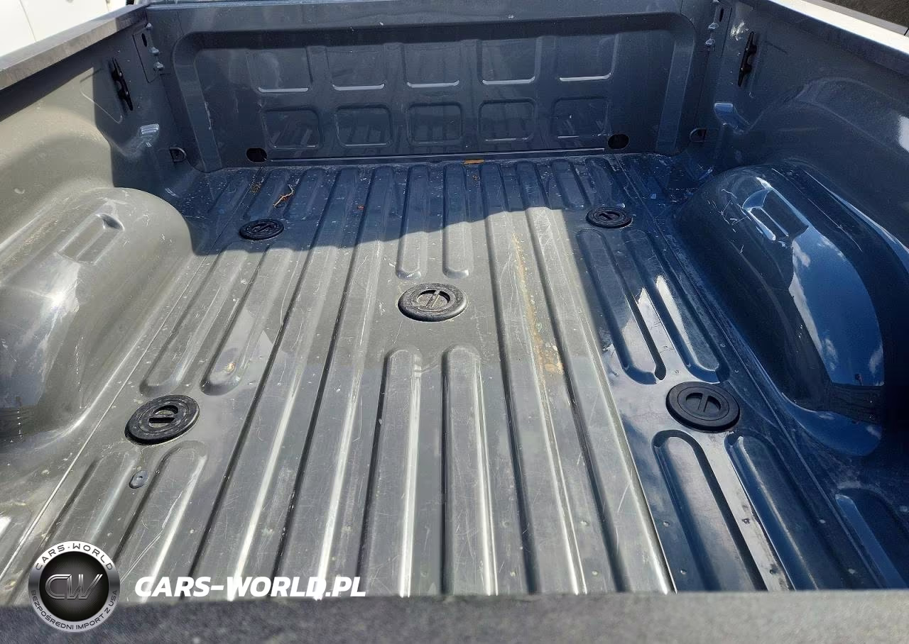 2026 Ram 2500 Tradesman VIN:3C63R5CL1TG190890 - 10