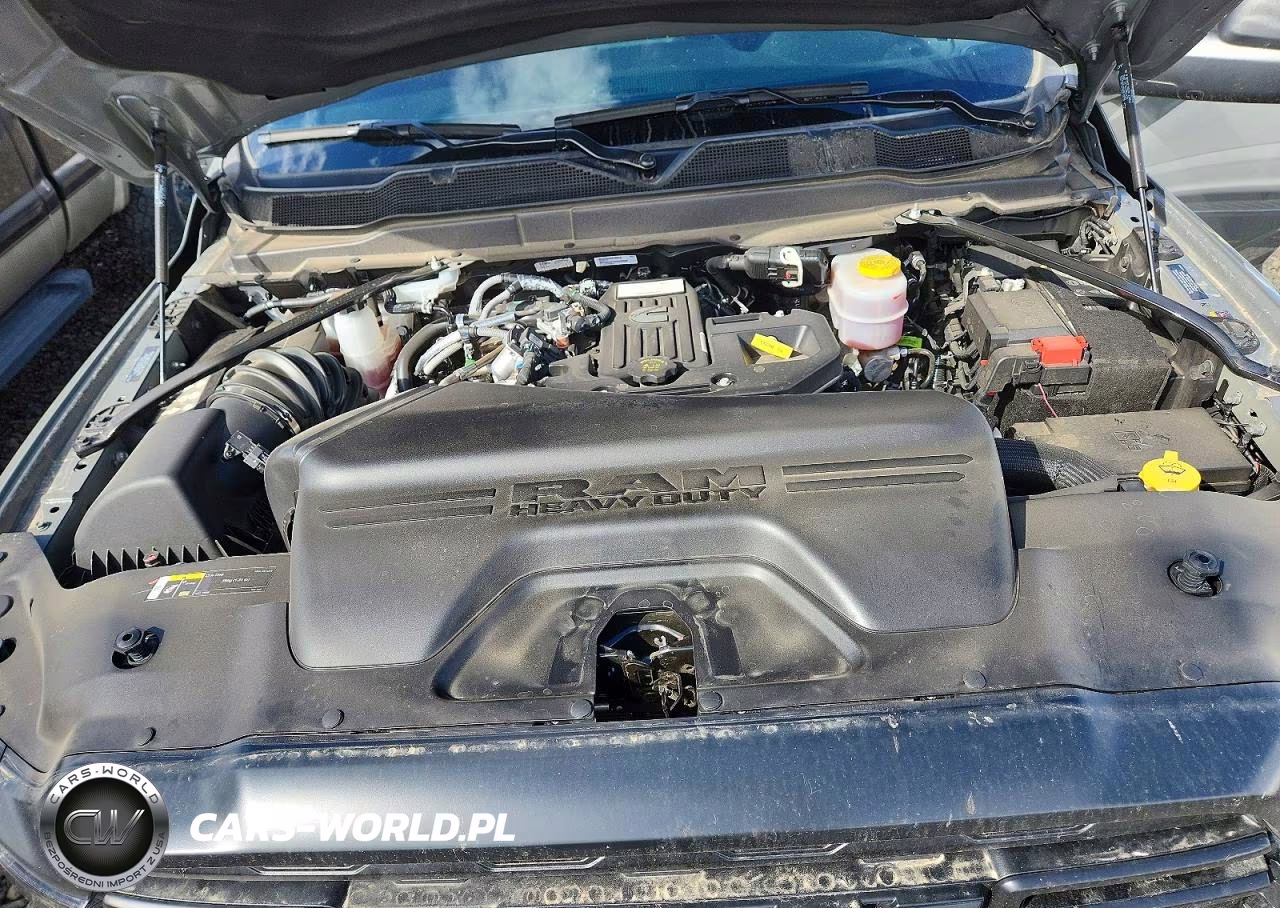 2026 Ram 2500 Tradesman VIN:3C63R5CL1TG190890 - 12