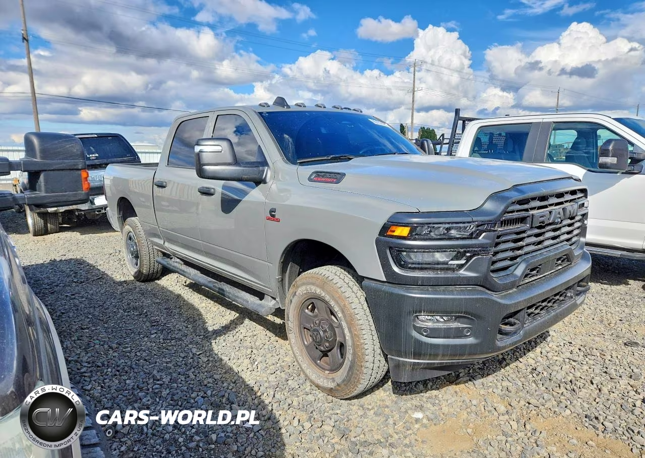 2026 Ram 2500 Tradesman VIN:3C63R5CL1TG190890 - 4