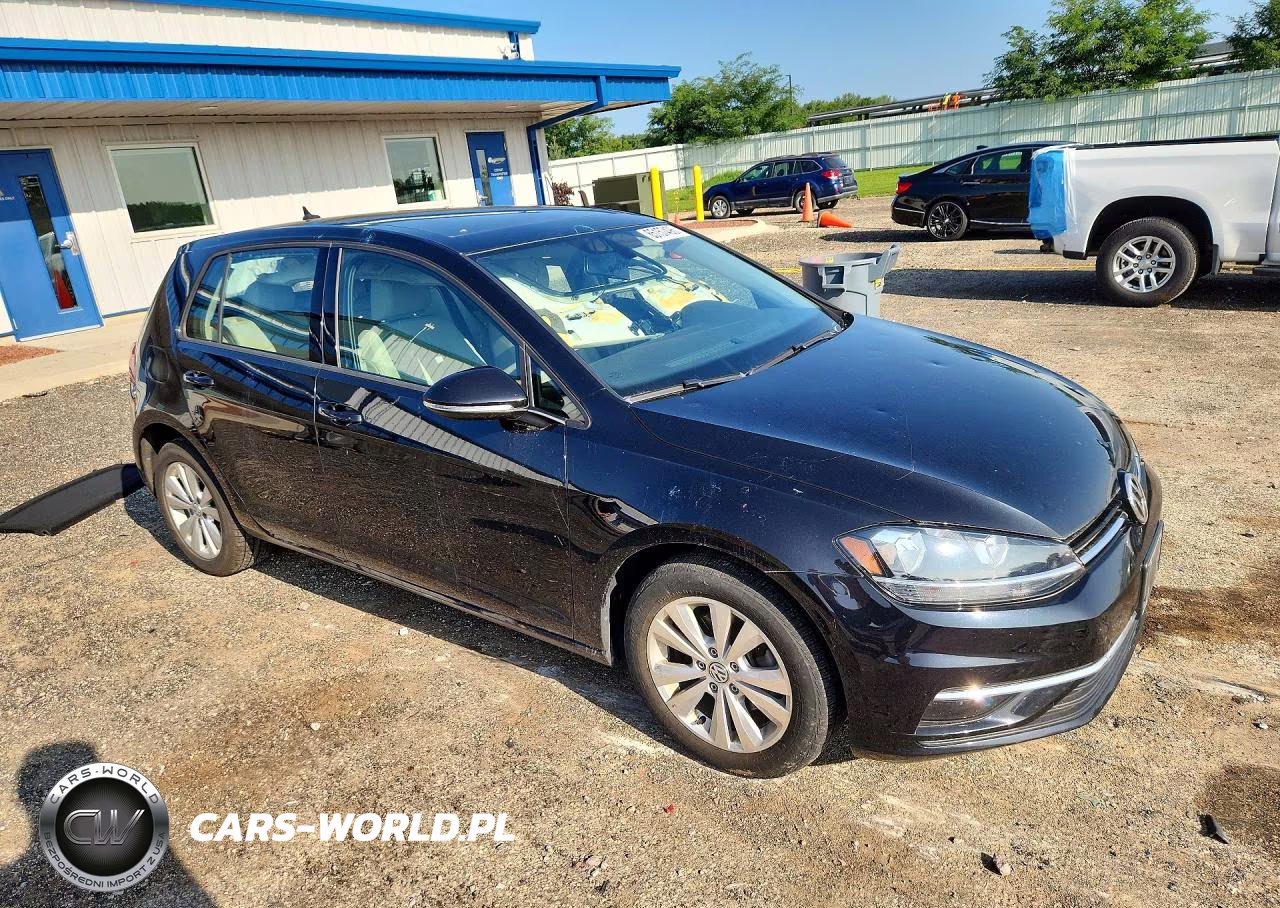 2018 Volkswagen Golf S VIN:3VWG17AU7JM250515 - 4