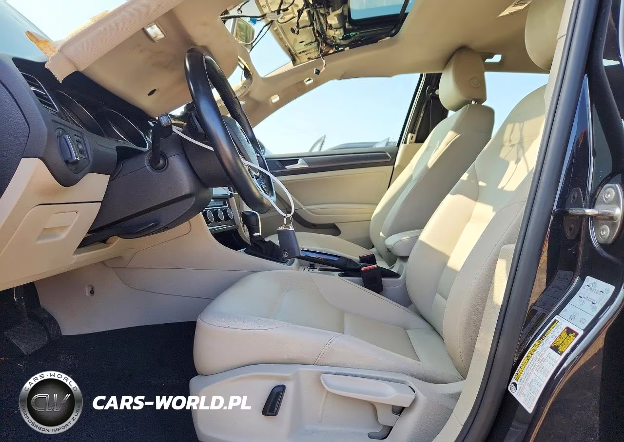 2018 Volkswagen Golf S VIN:3VWG17AU7JM250515 - 7