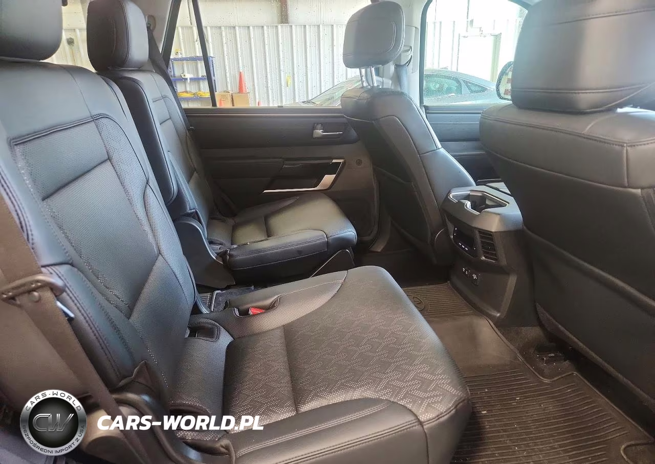2024 Toyota Sequoia Limited VIN:7SVAAABA3RX044324 - 11