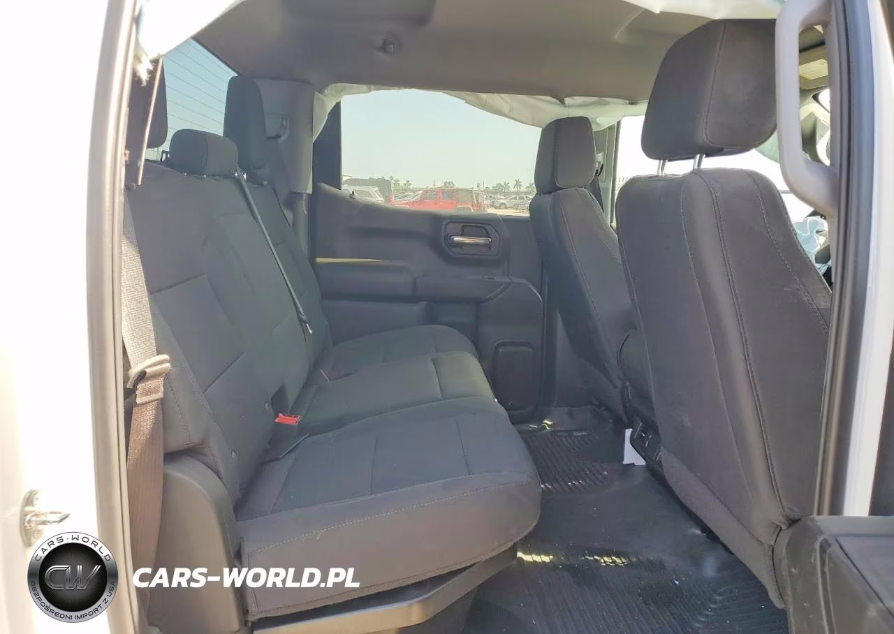 2024 Chevrolet Silverado K1500 VIN:1GCPDAEK1RZ240217 - 10