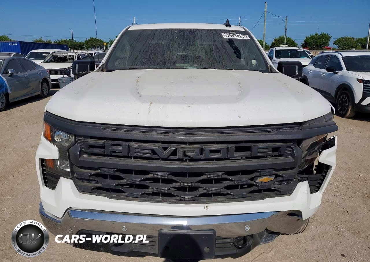 2024 Chevrolet Silverado K1500 VIN:1GCPDAEK1RZ240217 - 5