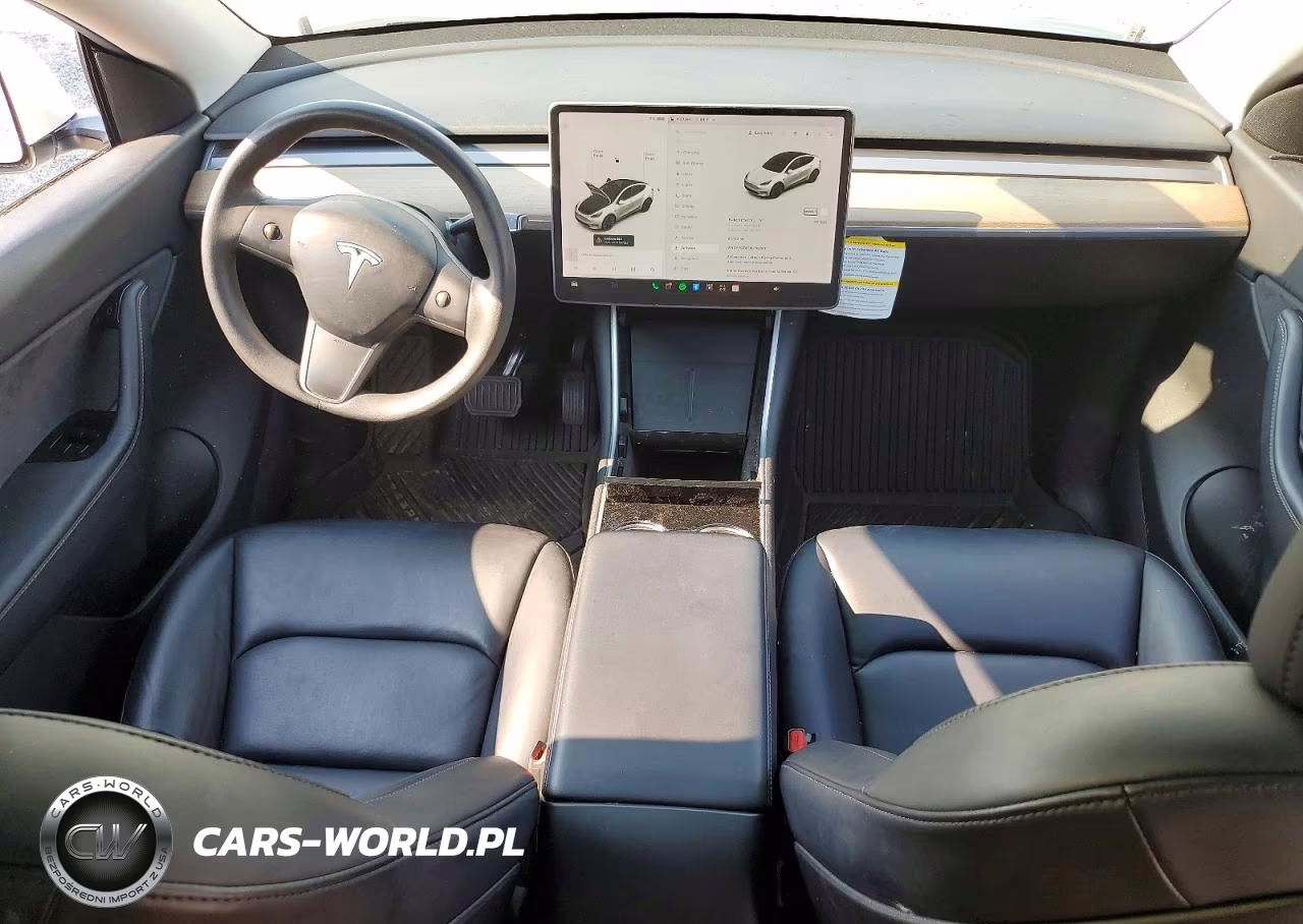 2020 Tesla Model Y VIN:5YJYGDEE9LF029691 - 8