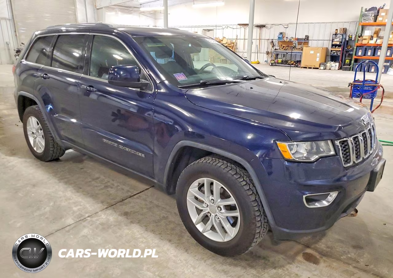 2018 Jeep Grand Cherokee Laredo VIN:1C4RJFAG2JC274688 - 4
