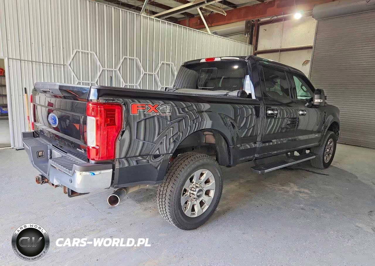 2017 Ford F250 Super Duty VIN:1FT7W2B63HED63613 - 3