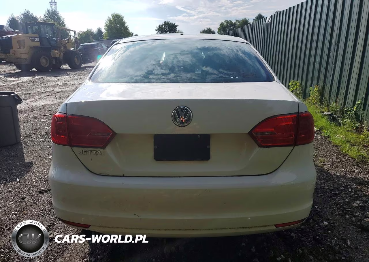 2013 Volkswagen Jetta Base VIN:3VW2K7AJ0DM227918 - 6