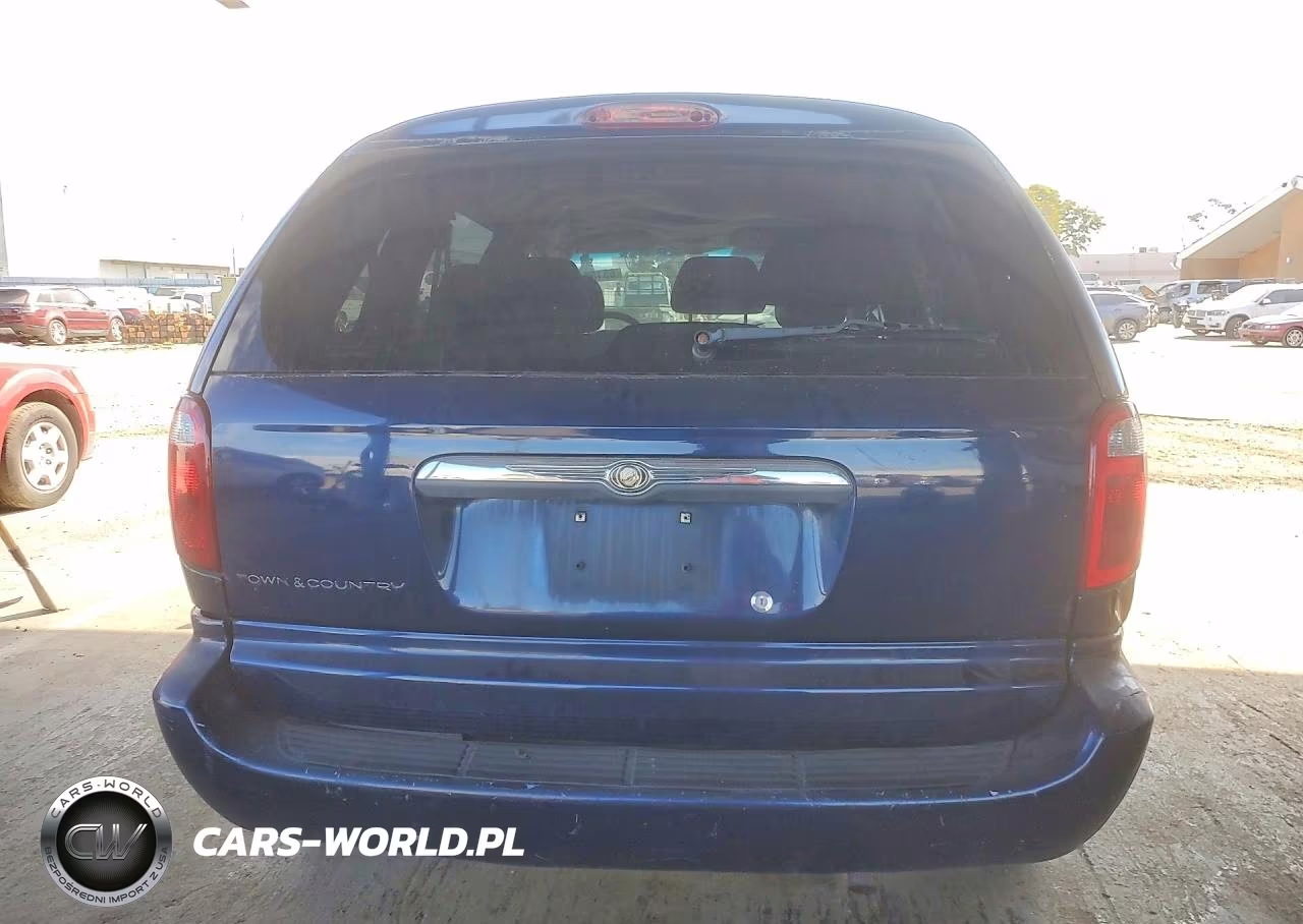 2006 Chrysler Town & Country VIN:1A4GP45R26B586751 - 6