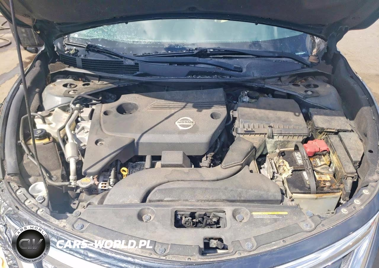2015 Nissan Altima 2.5 S VIN:1N4AL3AP5FC176600 - 11