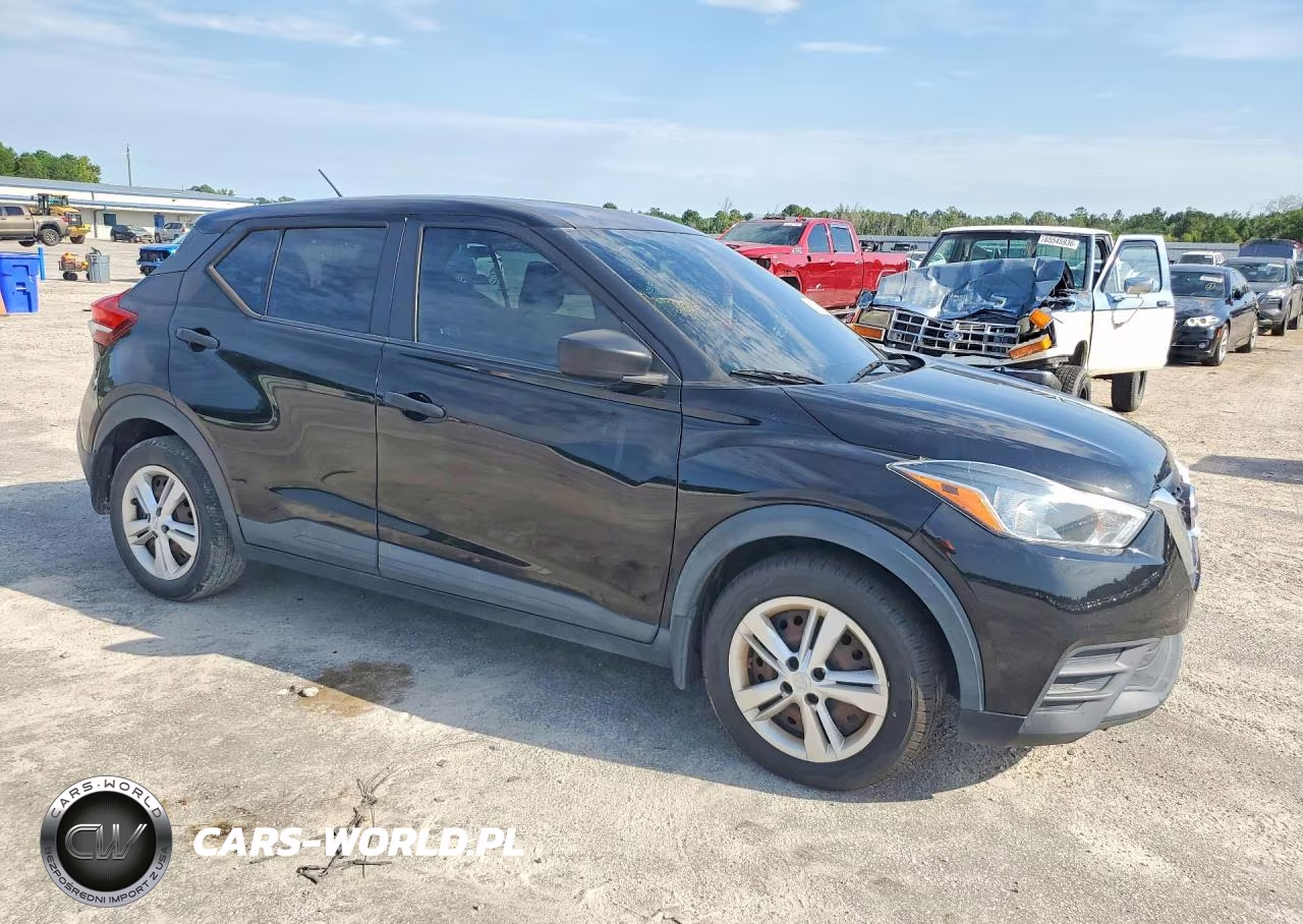 2020 Nissan Kicks S VIN:3N1CP5BV3LL478048 - 4