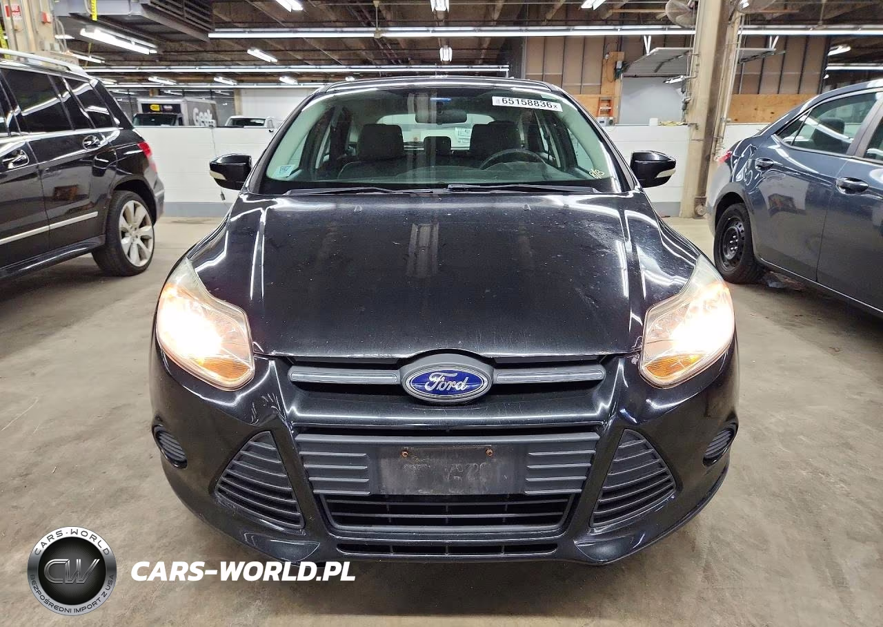 2014 Ford Focus Se VIN:1FADP3K25EL360681 - 5