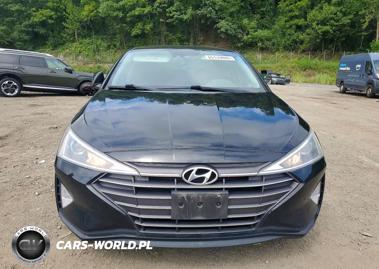 2019 Hyundai Elantra Value Edition VIN:KMHD84LF3KU786515 - 5