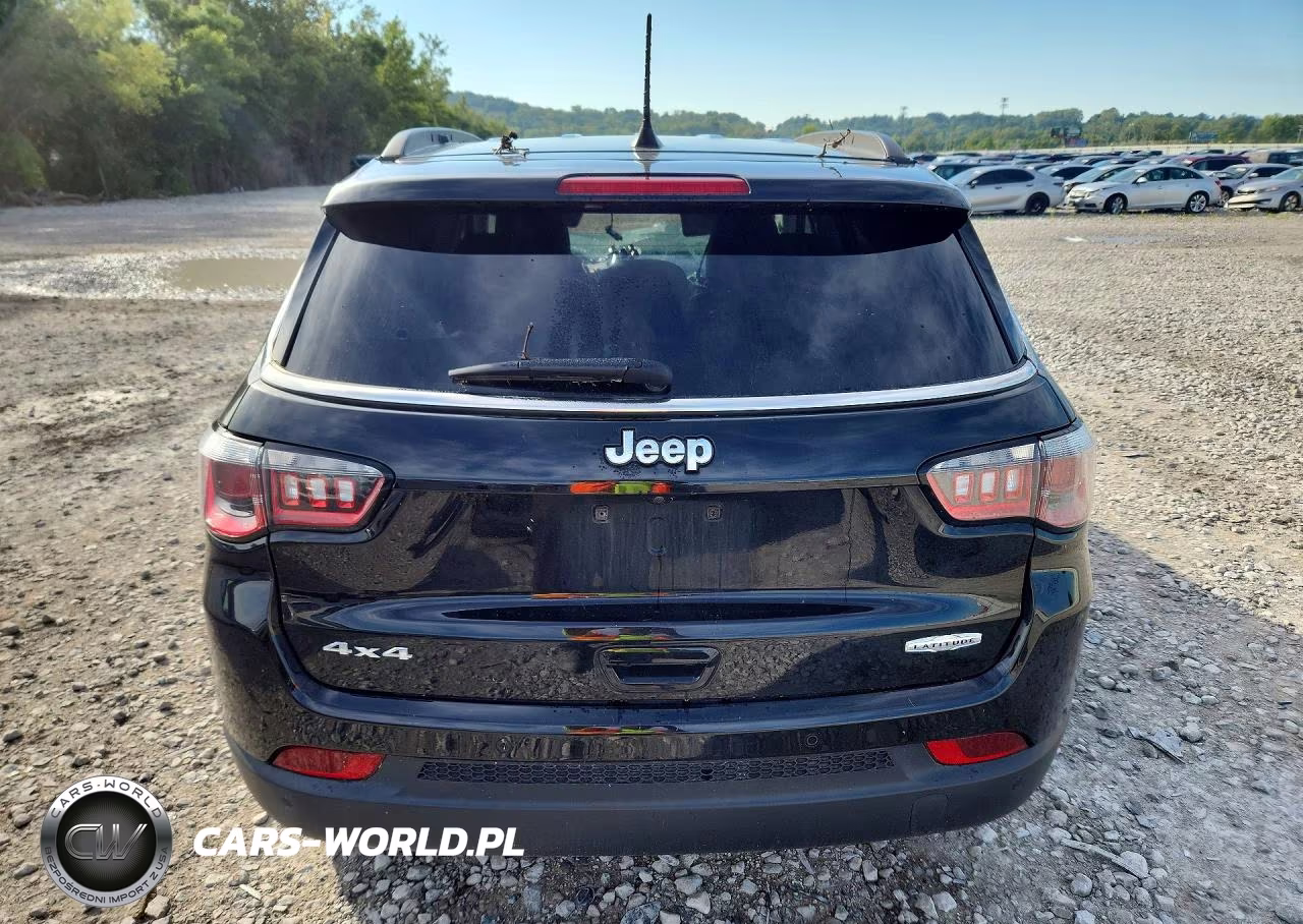 2018 Jeep Compass Latitude VIN:3C4NJDBB2JT113882 - 6