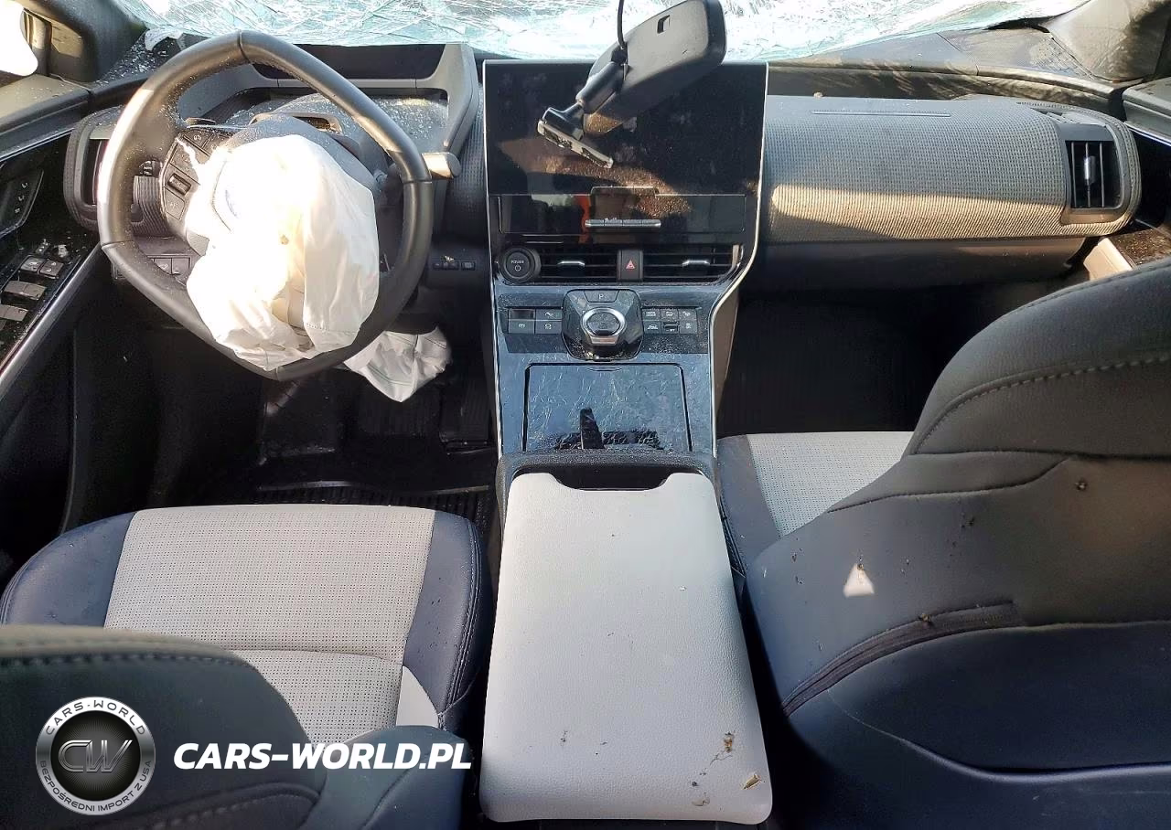 2024 Subaru Solterra Premium VIN:JTMABABA2RA085053 - 8