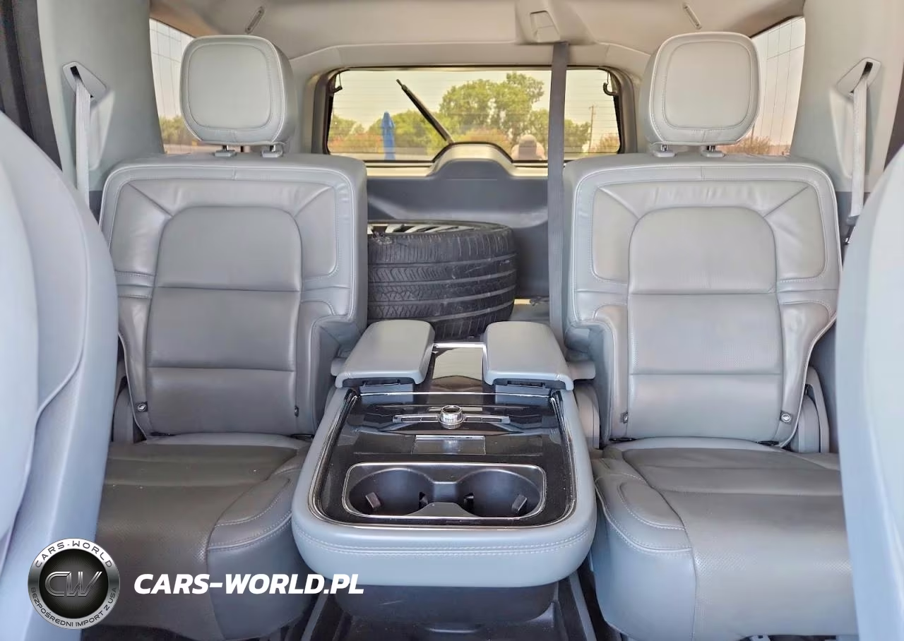 2019 Lincoln Navigator Reserve VIN:5LMJJ2LT7KEL05612 - 10