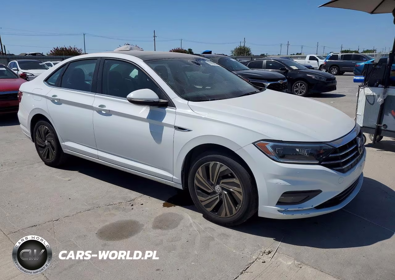 2019 Volkswagen Jetta Sel Premium VIN:3VWGB7BUXKM256189 - 4